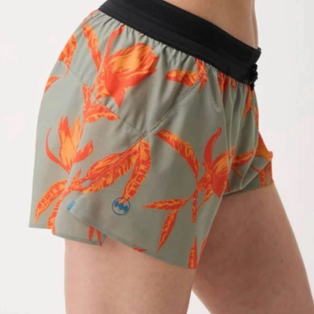 Janji Women’s Running Shorts w/ Orange Floral Print